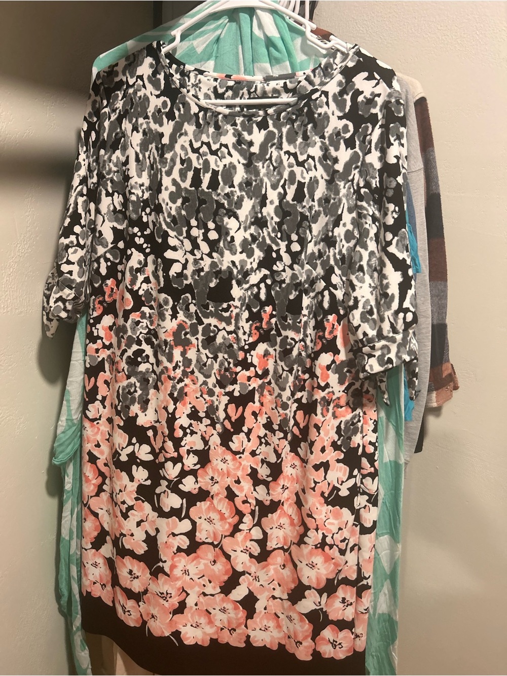 ILE Floral Ombre Shift Dress in Black, Gray & Coral